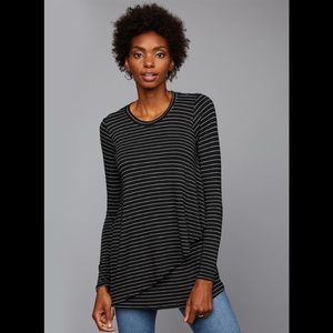 A Pea in The Pod Sz S LongSleeve Pullover Tee New